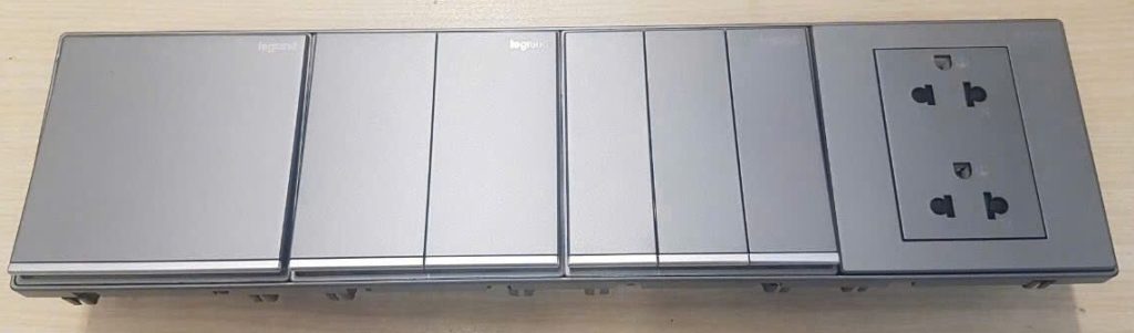 Công tắc ổ cắm Galion Legrand